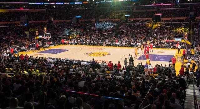 世界杯高清赛事直播-球票销量揭示各队人气 湖人和纽约两队霸榜